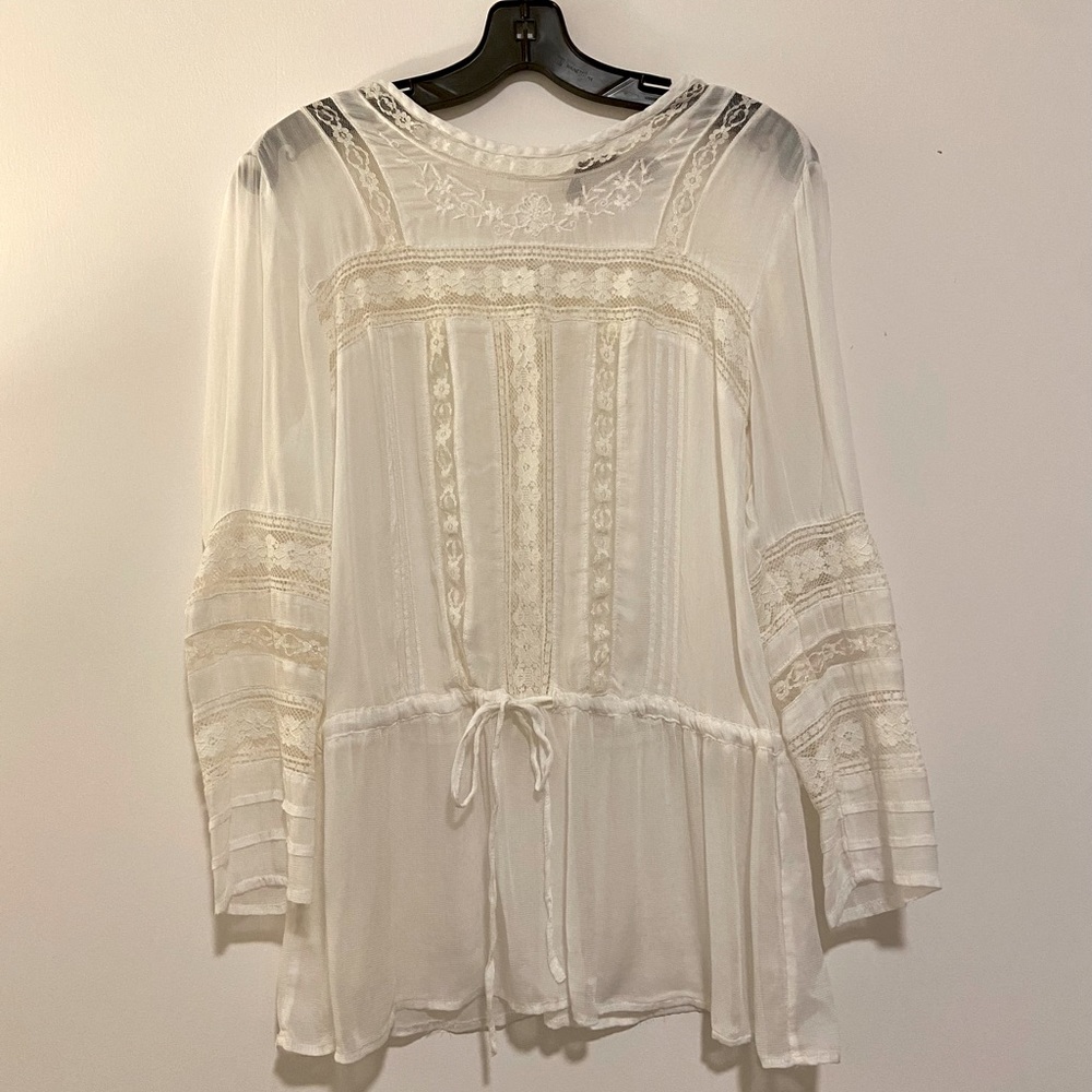 Zara long sleeve lace blouse